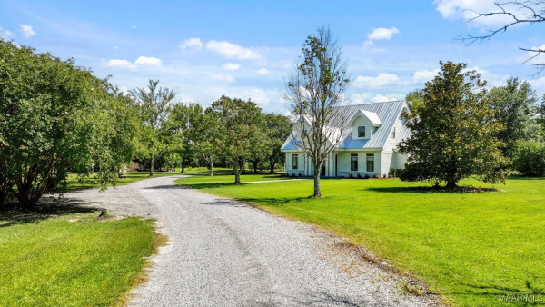 457 Hummingbird Lane