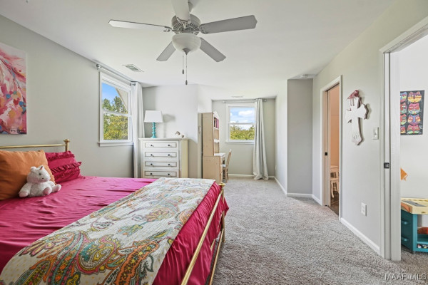 457 Hummingbird Lane
