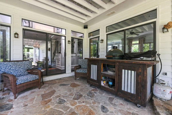 457 Hummingbird Lane