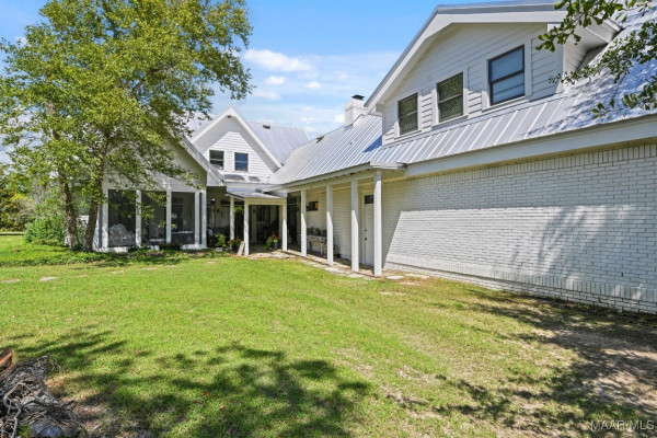 457 Hummingbird Lane