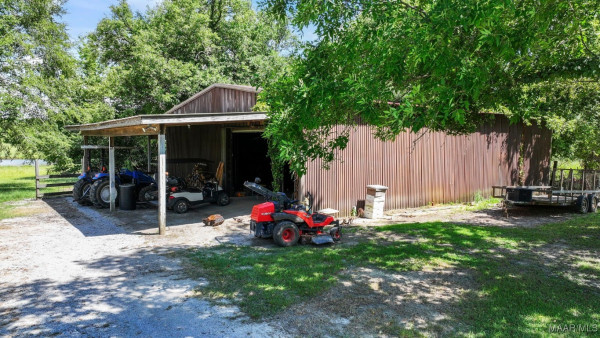 457 Hummingbird Lane