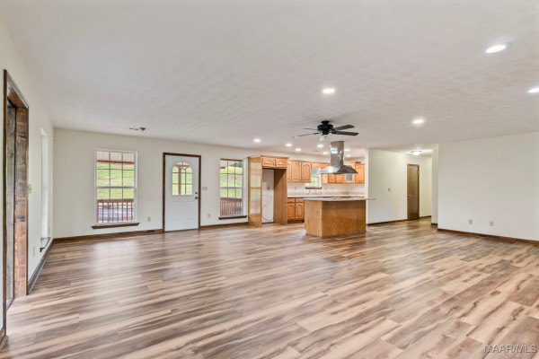 455 County Road 926 .