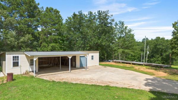 455 County Road 926 .