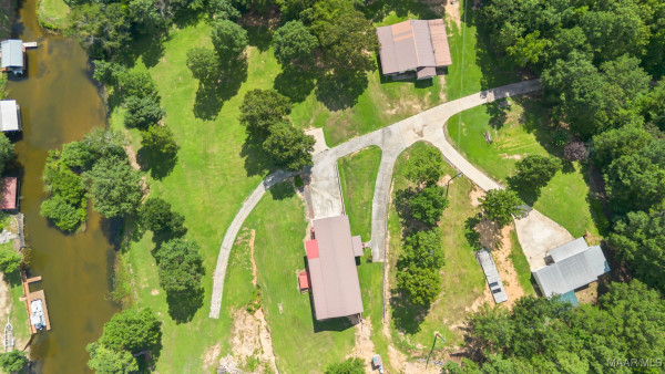 455 County Road 926 .