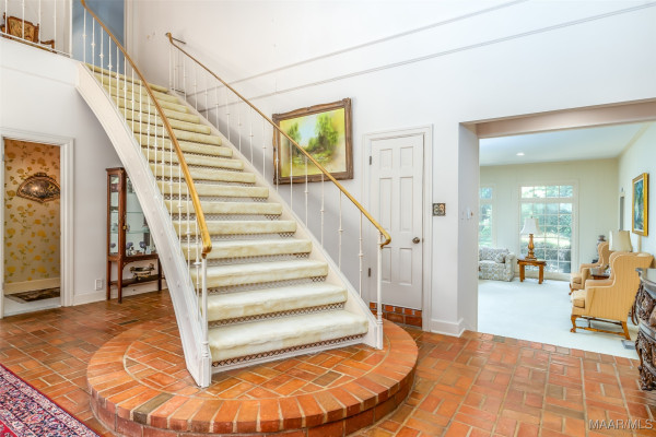 2722 Lansdowne Drive