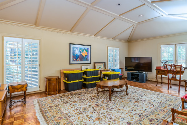 2722 Lansdowne Drive