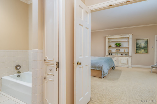 2722 Lansdowne Drive