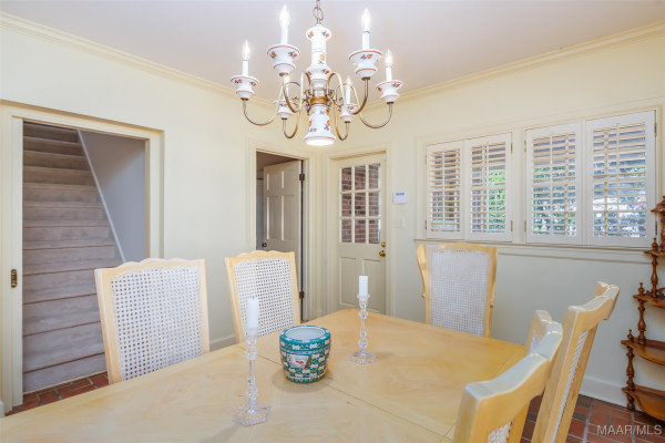 2722 Lansdowne Drive