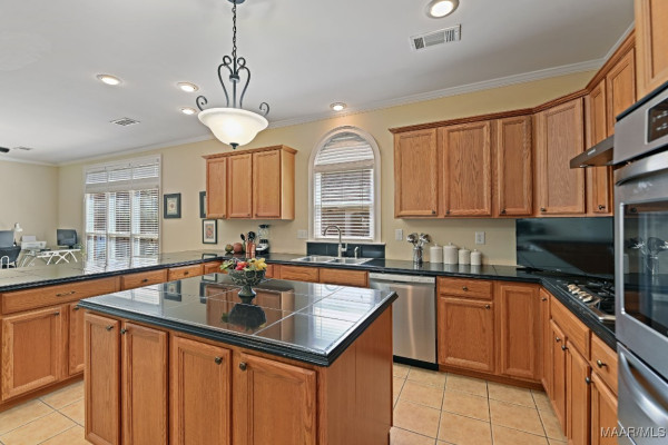 3857 LLYDE Lane