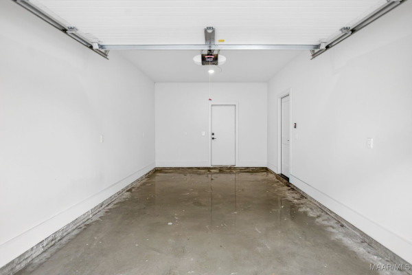 4537 Broadwick Street