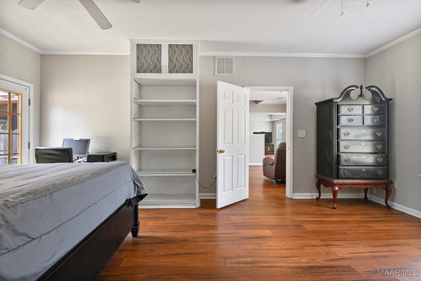 2011 Glen Forest Drive