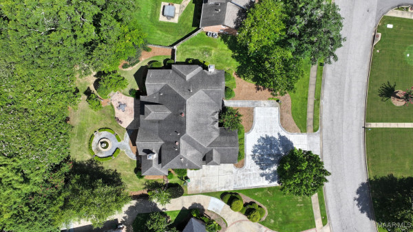 7863 Lakeridge Drive