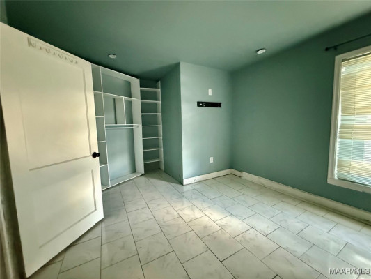 9 Montview Court