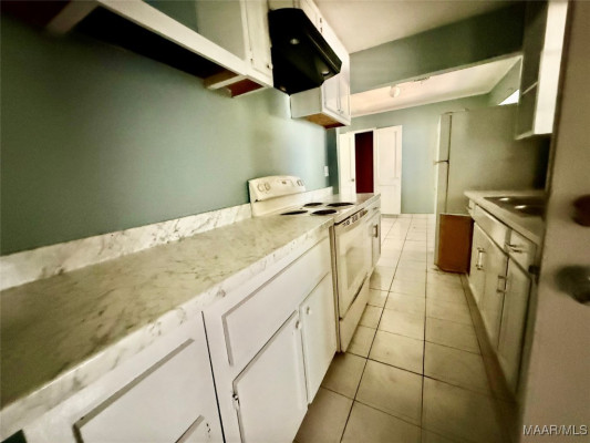 9 Montview Court