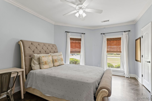 6313 Philadelphia Hill