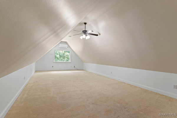 6313 Philadelphia Hill