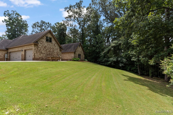 6313 Philadelphia Hill