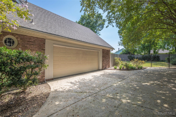 1411 Meriwether Road