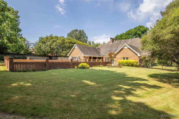 1411 Meriwether Road