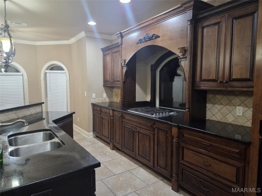 1113 OLD BRECKENRIDGE Lane