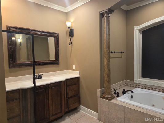 1113 OLD BRECKENRIDGE Lane