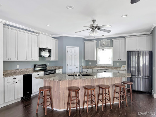 1614 Castaway Island Road