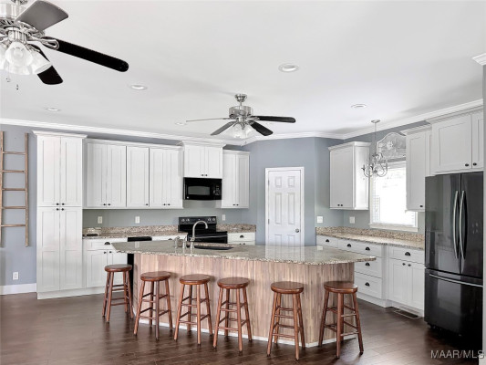 1614 Castaway Island Road