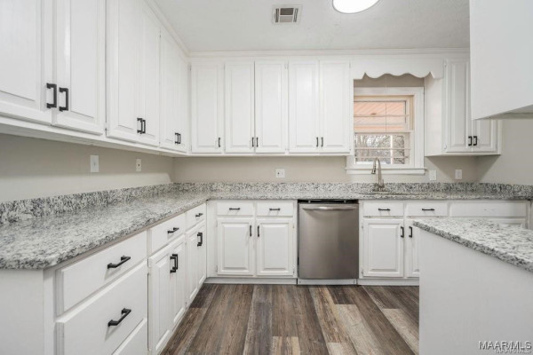 3750 Dalraida Parkway