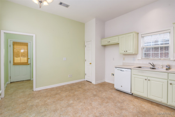 2533 Halcyon Downs Loop