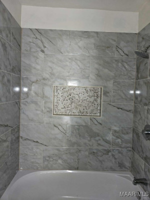 142 W Michigan Avenue