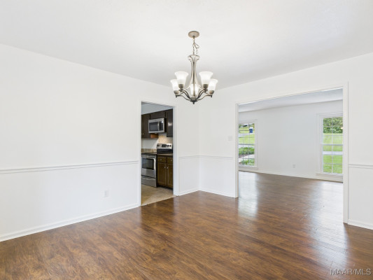 701 Ridgedale Lane