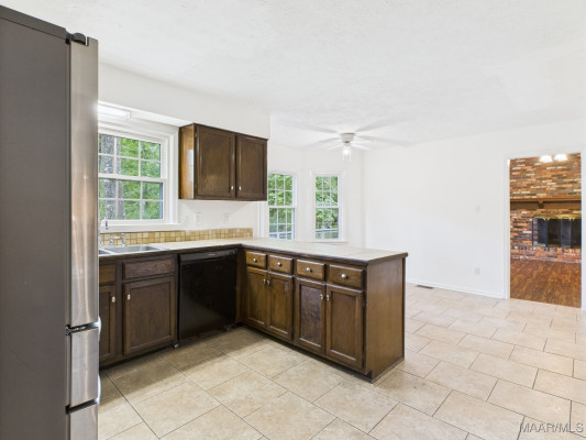 701 Ridgedale Lane