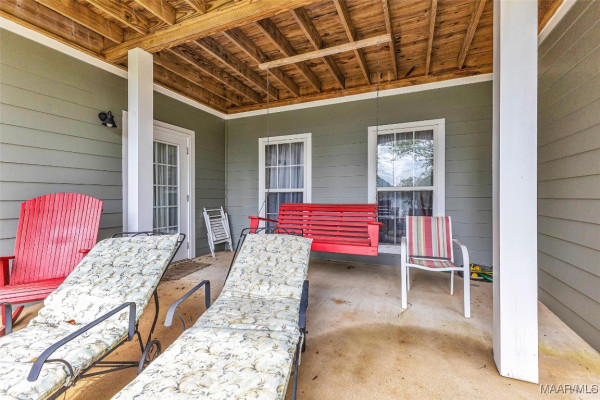 288 County Road 1068 .