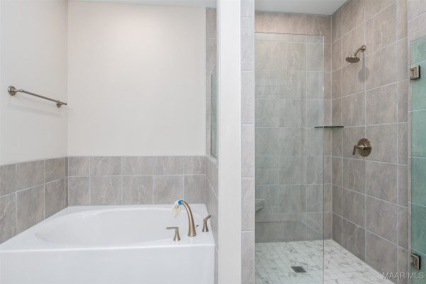 249 Royal Oaks Drive