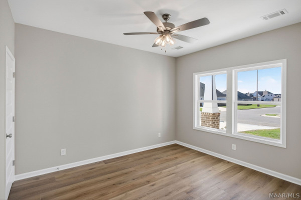 9600 Dakota Drive