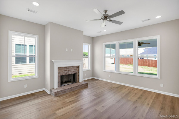 9600 Dakota Drive