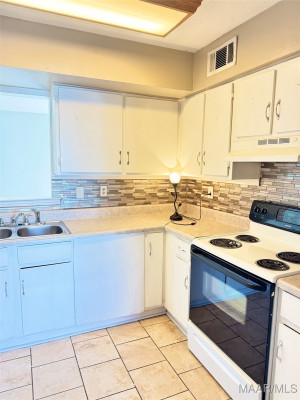 1206 Seth Johnson Drive