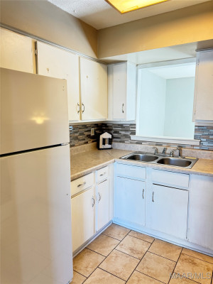 1206 Seth Johnson Drive