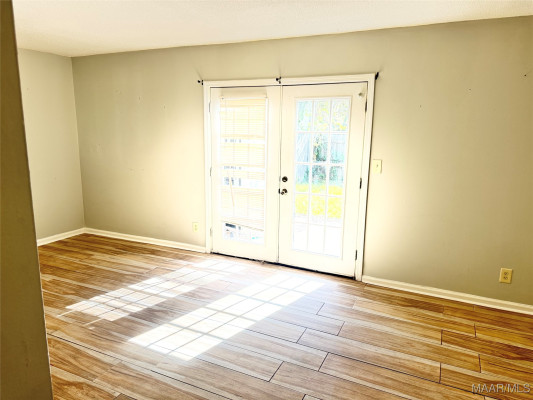 1206 Seth Johnson Drive