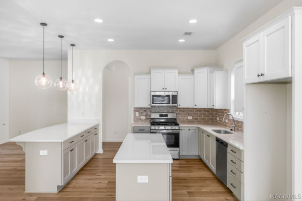 9561 Dakota Drive