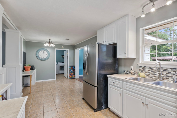 824 County Road 1 . N