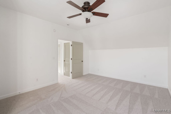 5 Avenue of the Waters .