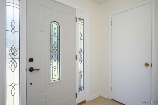 925 GREEN FOREST Drive