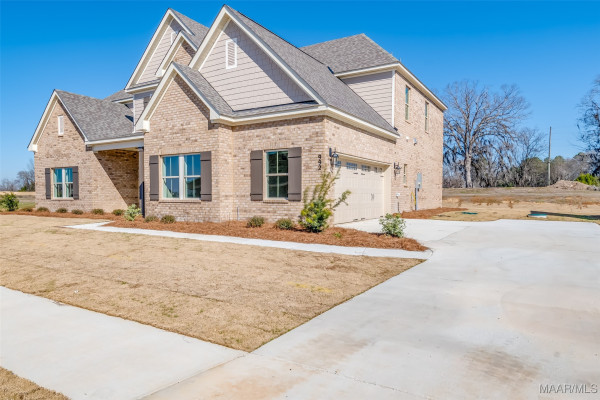 992 Cavalier Drive