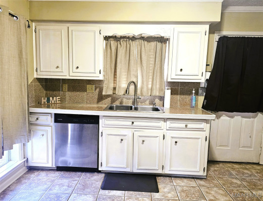 6361 WILLOW GLEN Court