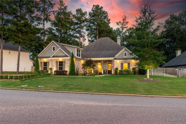8901 Crescent Lodge Drive