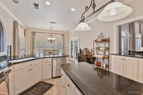 7149 PINECREST Drive