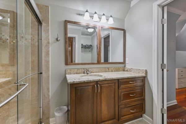 7149 PINECREST Drive