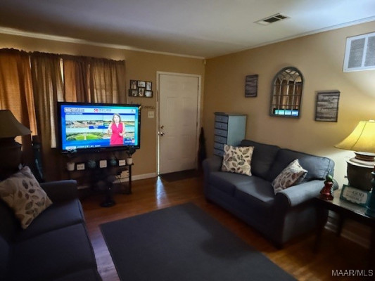 3261 UPCHURCH Circle