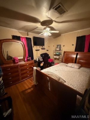 3261 UPCHURCH Circle